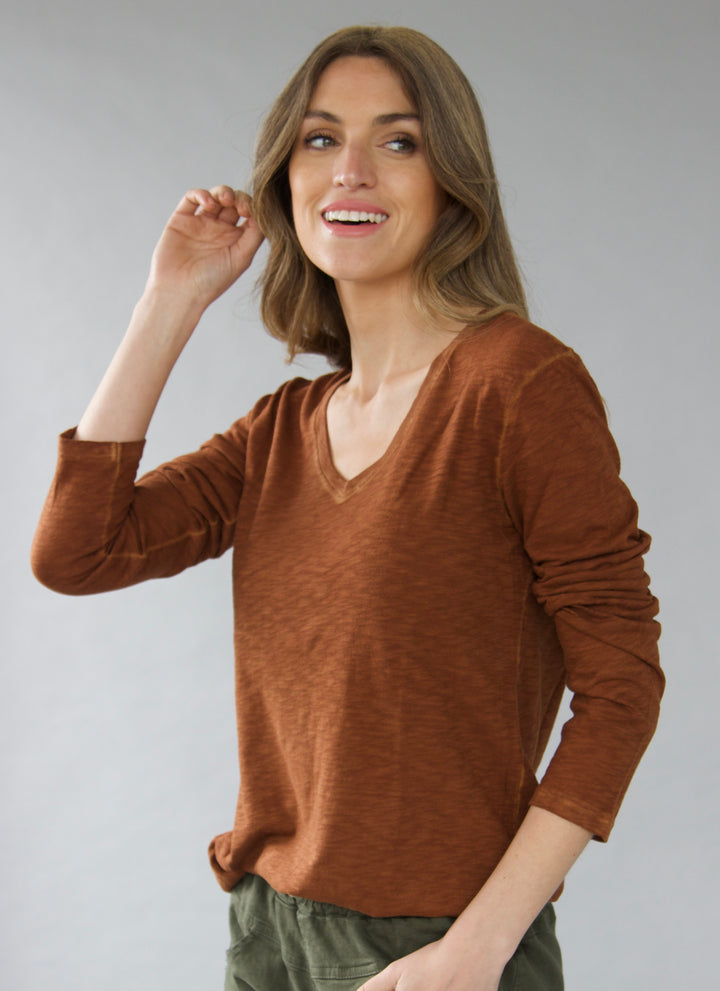 TP-312 Remi V-neck Long Sleeve Slub Cotton Top
