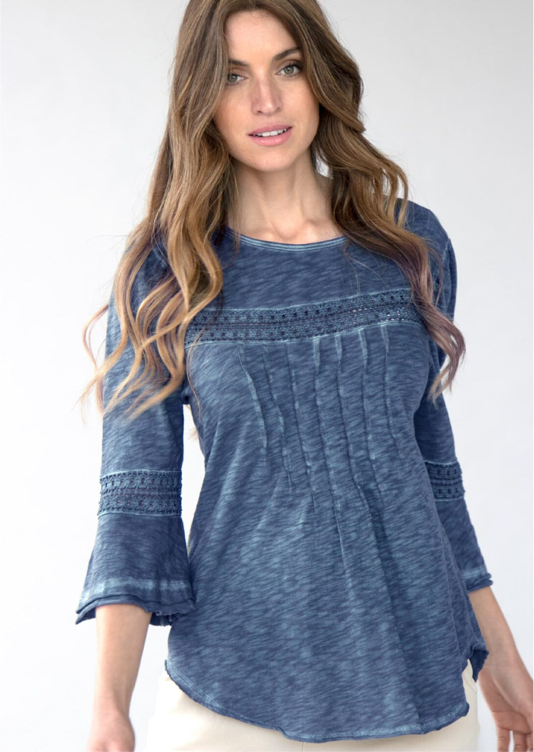 TP-318 Elodie Bell-Sleeve Slub Cotton Top