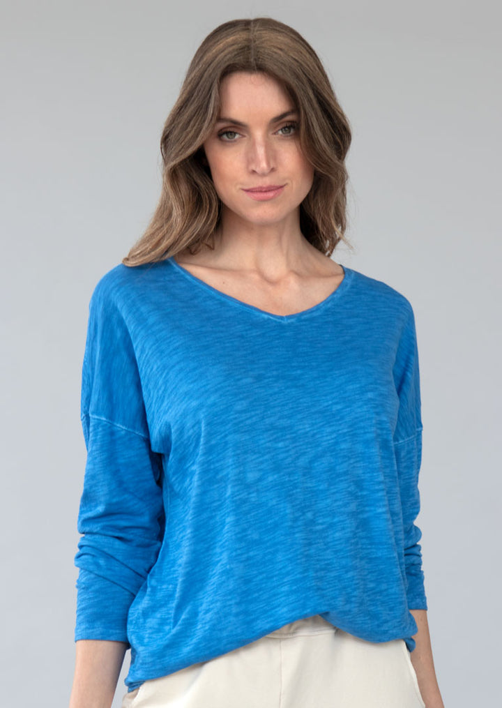 TP-088 Arabella V-Neck Long-Sleeve Slub Cotton Top